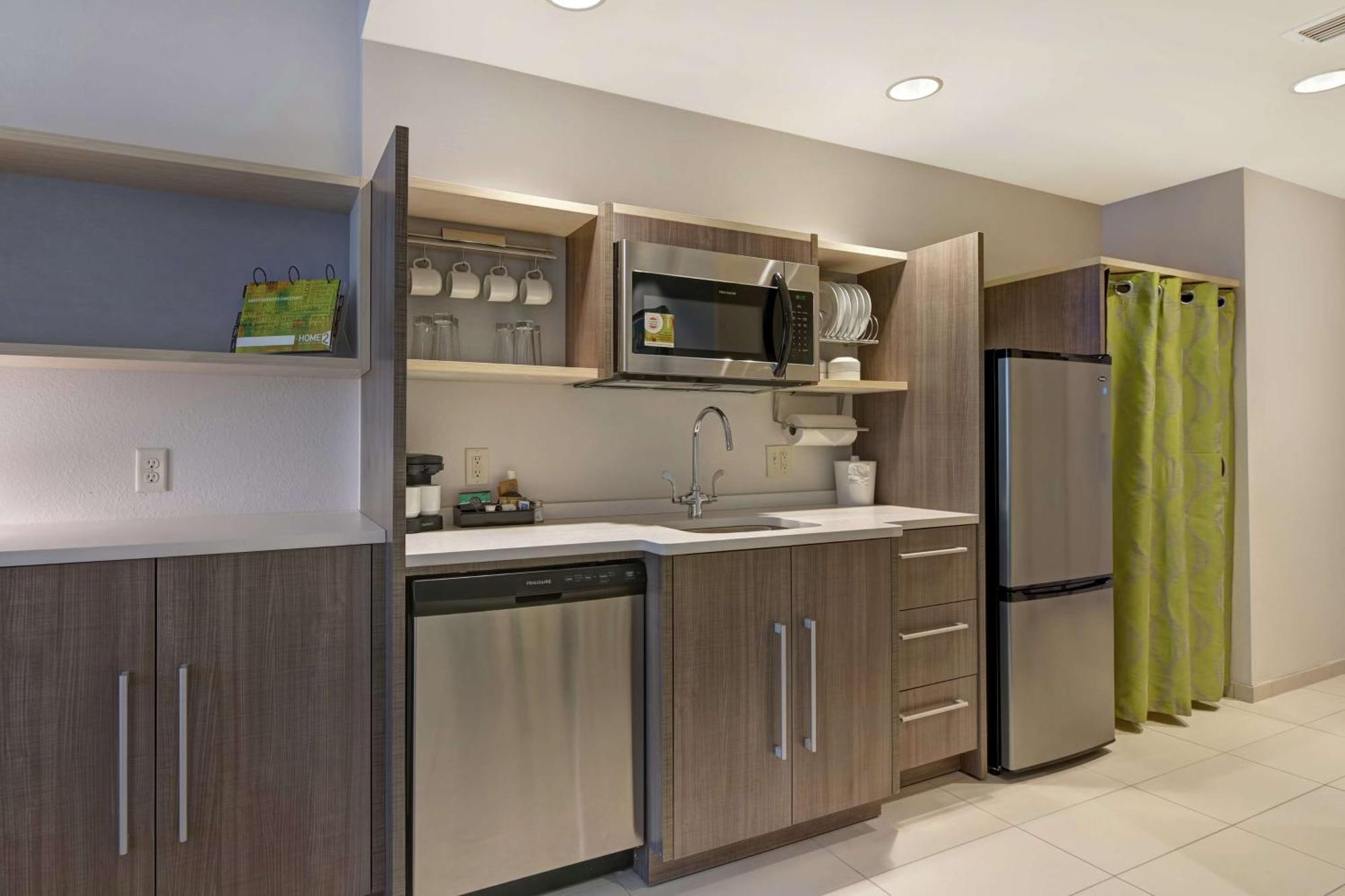 Home2 Suites By Hilton West Palm Beach Airport Cloud Lake Eksteriør bilde
