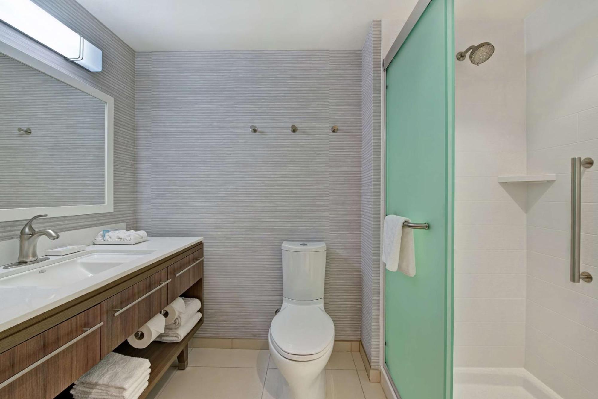 Home2 Suites By Hilton West Palm Beach Airport Cloud Lake Eksteriør bilde